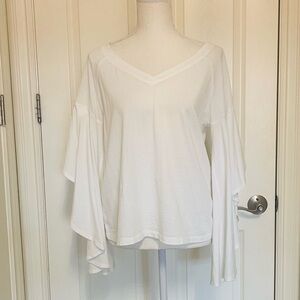 Robert Rodriguez ruffled sleeves top.